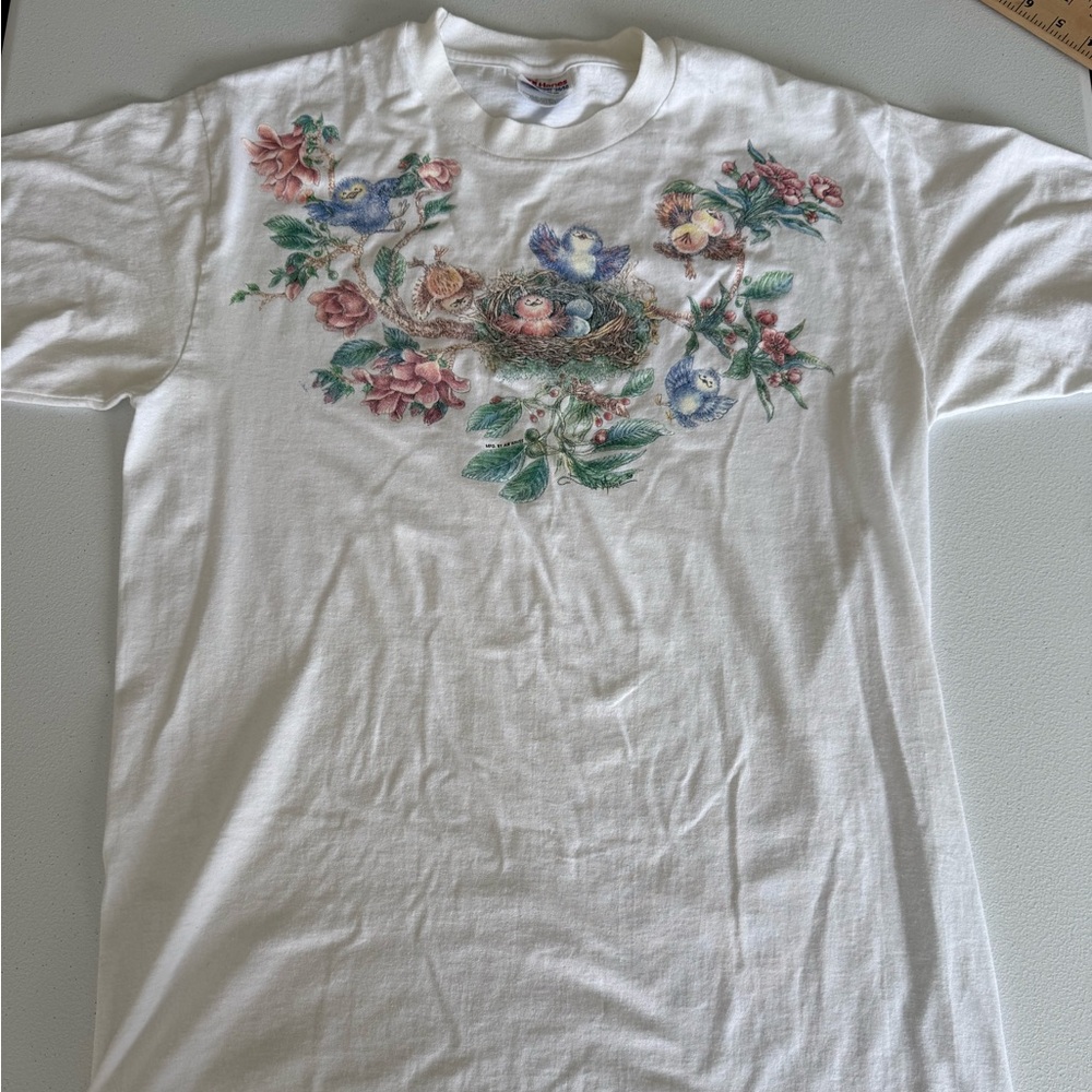 Vintage 90s Hanes Cottagecore Floral Flower Garden Retro Tee Birds Nest Medium